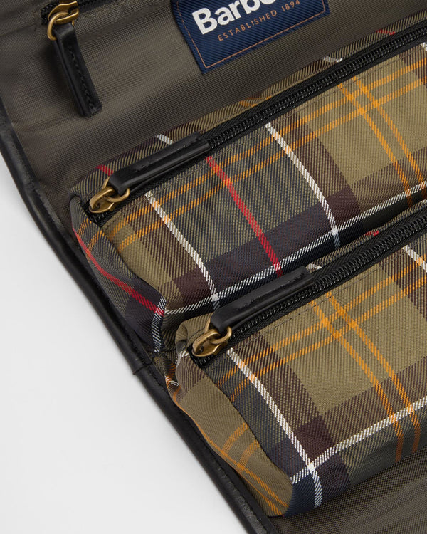 Barbour Tartan Hanging Washbag