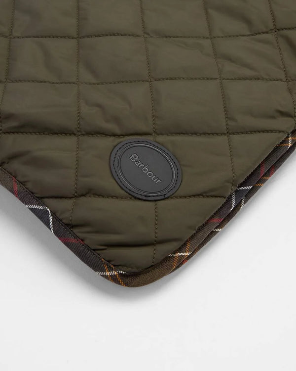 Barbour Quilt and Fleece Blanket