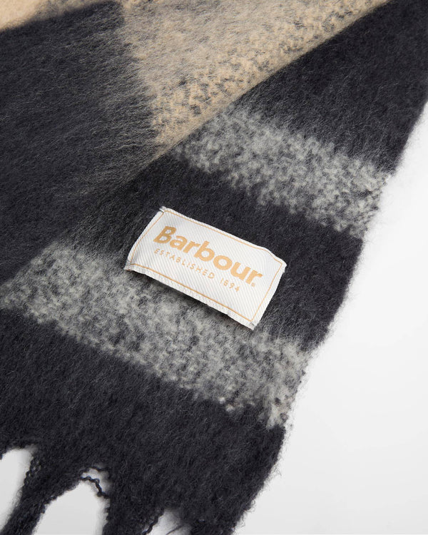 Barbour Isla Boucle Tartan Scarf