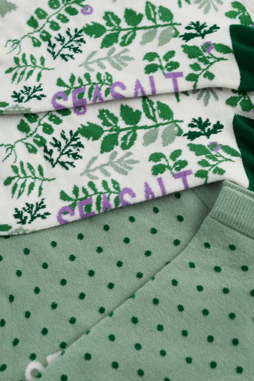 Seasalty 2Pk Womens Bamboo Arty Trainer socks